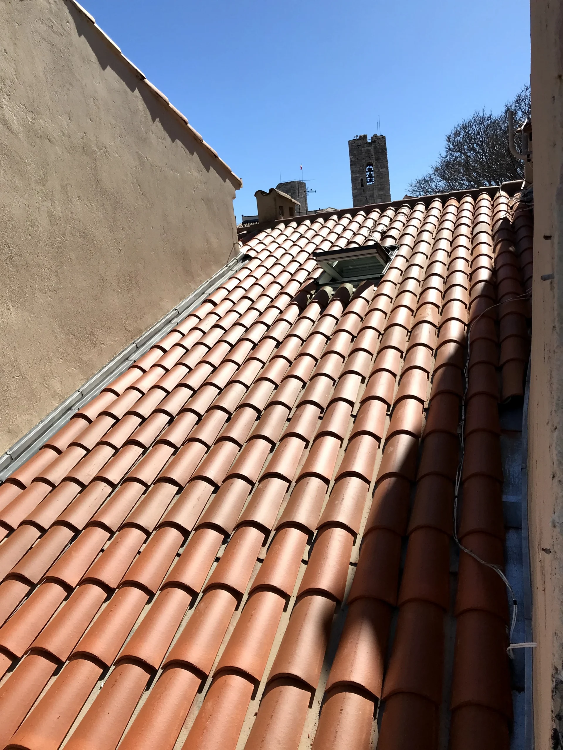 Rénovation complète de toiture Biot Route de Valbonne